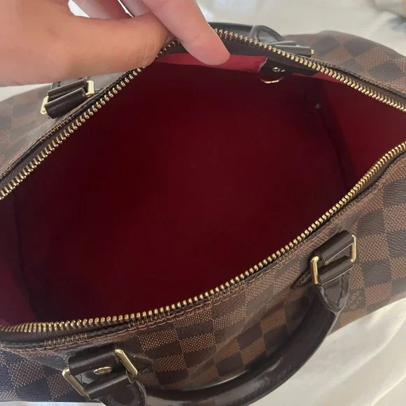 Authentic Louis Vuitton Speedy 30 - Picture 6 of 10
